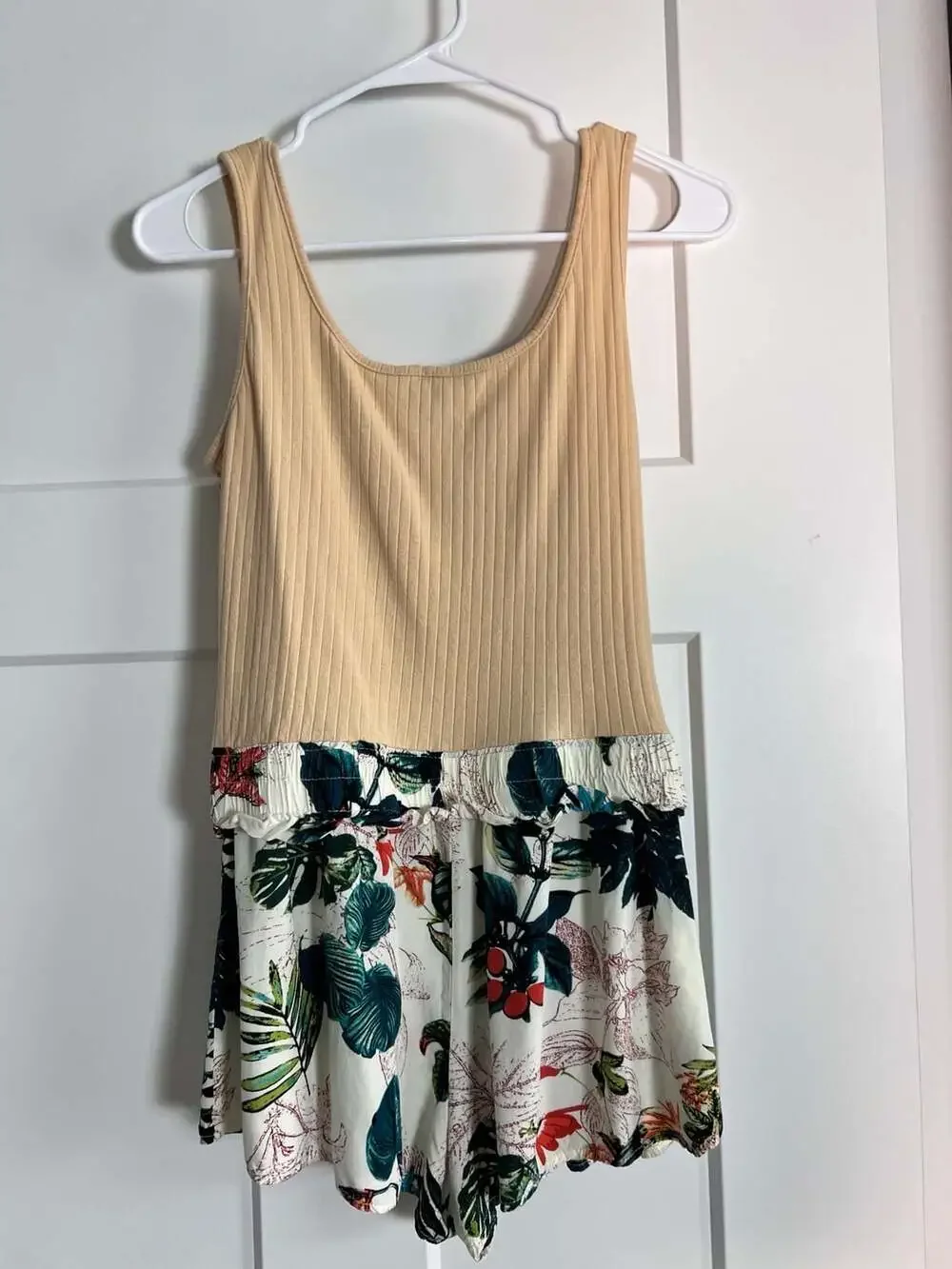 SHEIN VCAY Sleeveless Tropical Floral Print Tank Romper with Paper Bag Waist